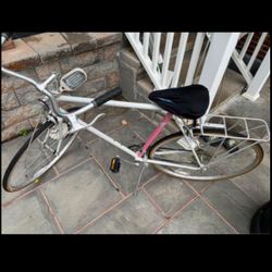 Ross Pink and white vintage bike