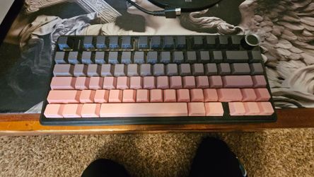 Mechanical Keyboard with Gradient Keycaps