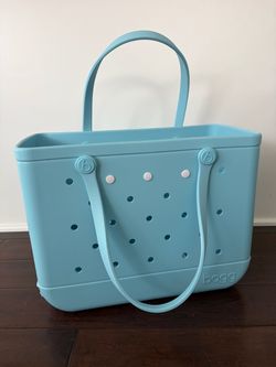 NWT The Original Bogg Bag (L/XL) Light Blue