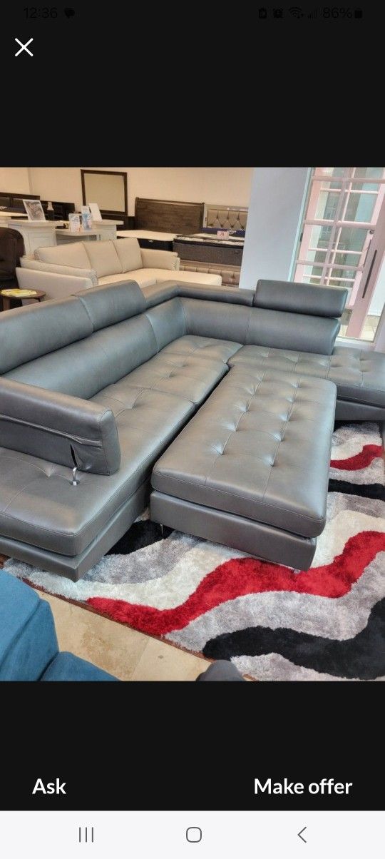 *Weekend Special!!!*---Modern Ibiza Gray Leather Sectional Sofa W/Ottoman---Delivery And Financing Available😉