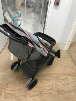 Minnie Mouse Disney land stroller
