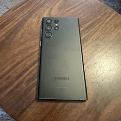 UNLOCKED SAMSUNG GALAXY S22 ULTRA/ READY FOR USE