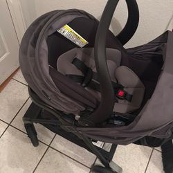 Stroller/car seat And Booster 