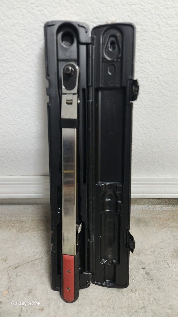 SNAP ON TORQUE WRENCH