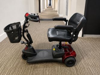 Scooter- Merits Roadster3
