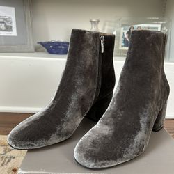 Brand New Franco Sarto Gray Velvet Boots Sz 9