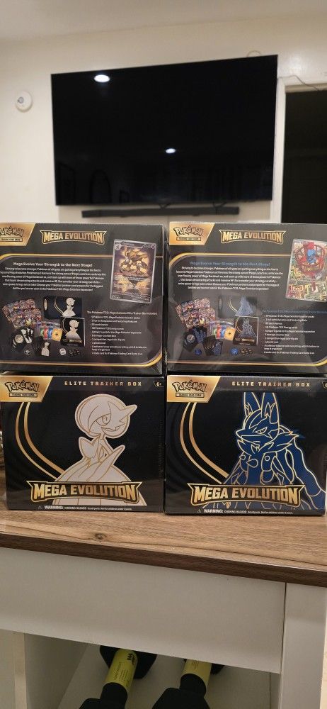 Pokemon Mega Evolutions / Prismatic Evolution