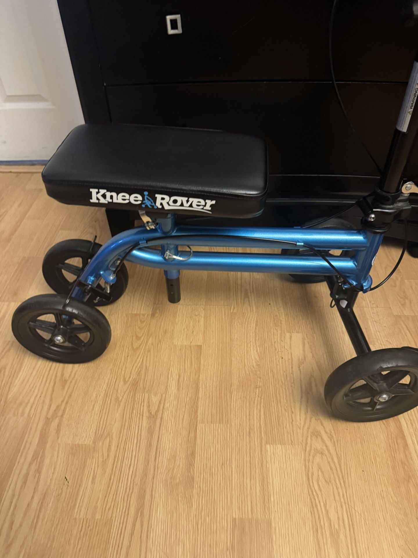 Knee Scooter