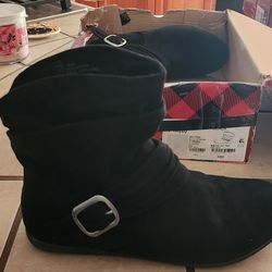 Arizona Jean Co. Women's size 7 boots