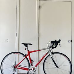 Giant OCR2 Road Bike 