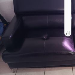 Black Leather Sofa 