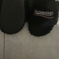 BALENCIAGA slides