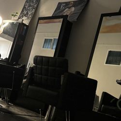 BARBERSHOP / HAIRSALON ITEMS FOR SALE , EVERYTHING MUST GO