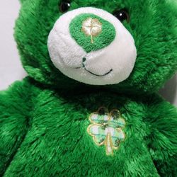 Build a Bear BAB St Patrick's Day Green Plaid Shamrock Clover 16 in