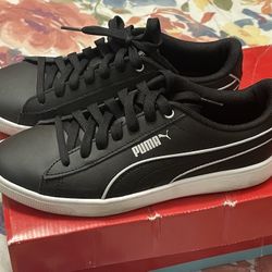 Women’s Puma Shoes