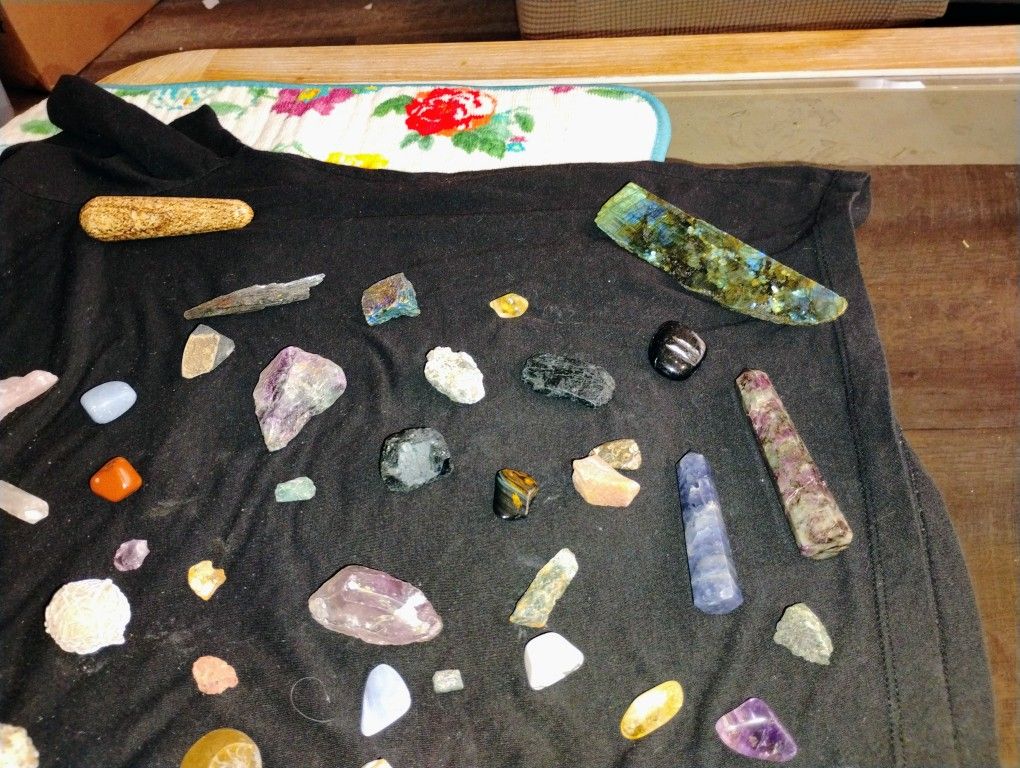 Assorted Stones And minerals