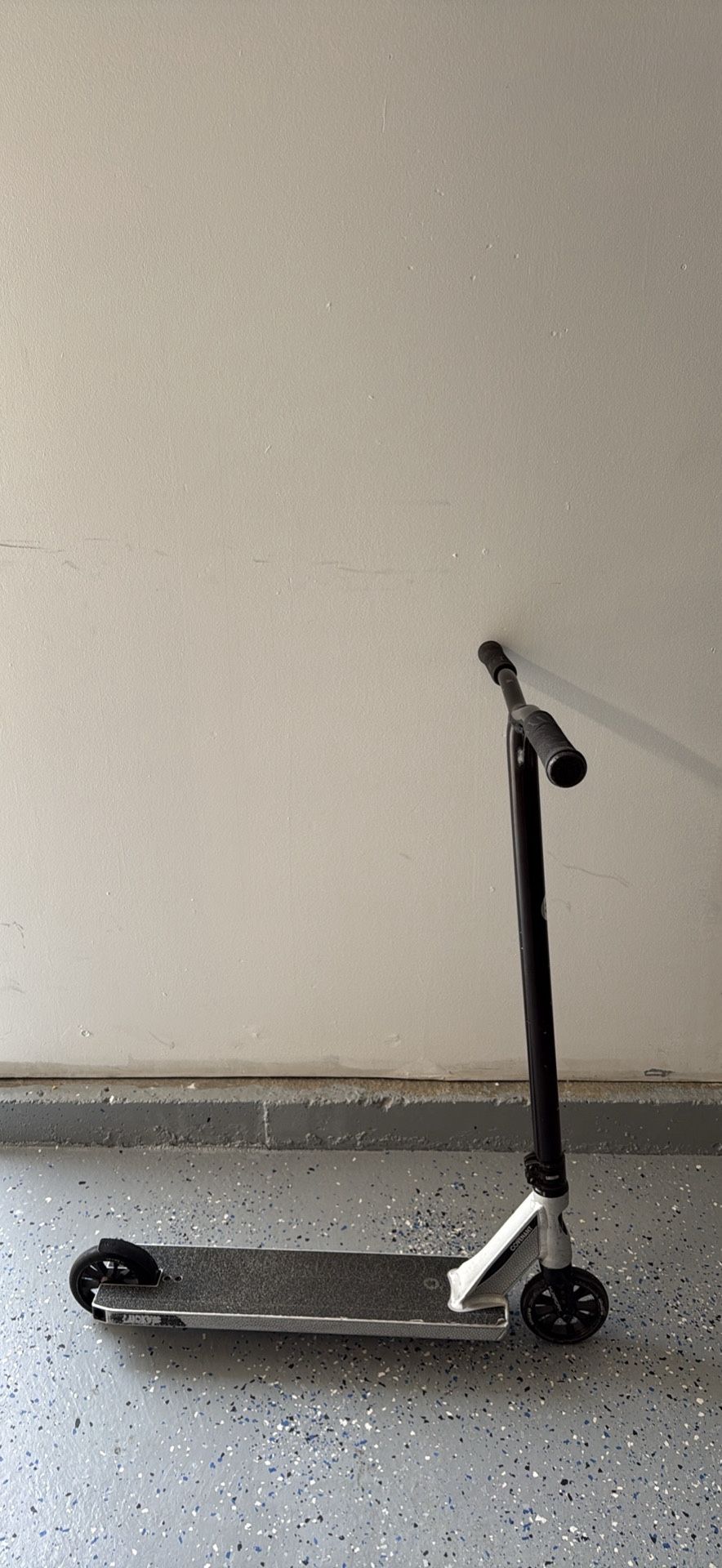 Luck Covenant Pro Scooter