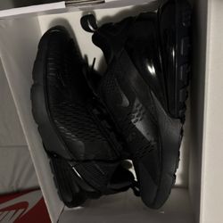 Air Max 270 Black Size 10