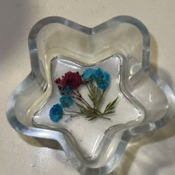 Cute Star Shaped Resin Jewelry Dish – Real Pressed Flowers