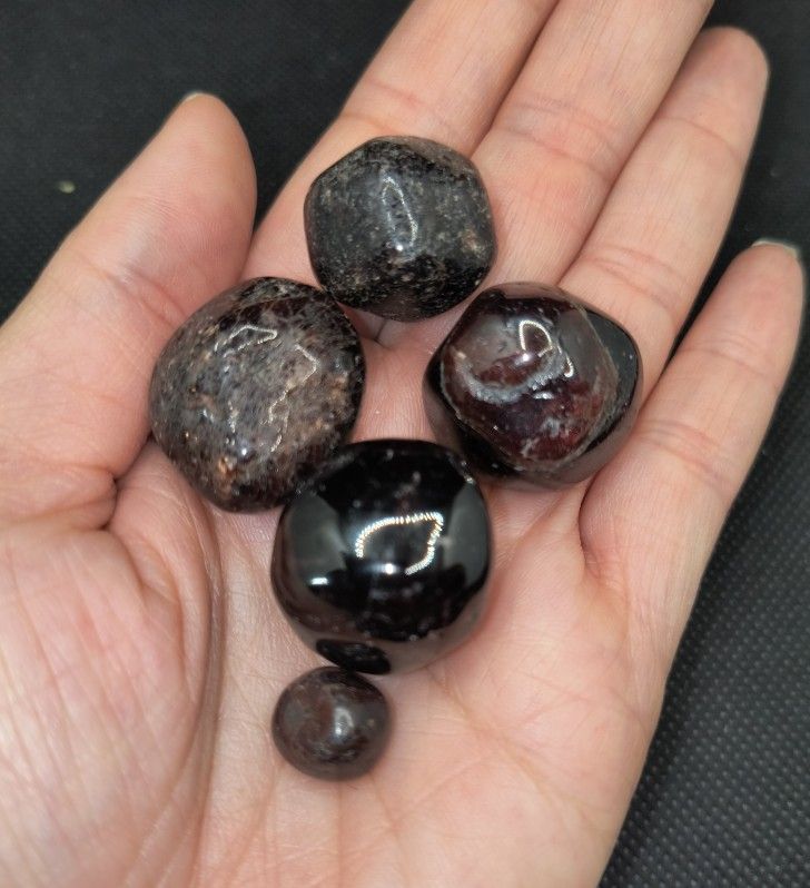 5 Raw Garnet Crystal Tumbles Stones