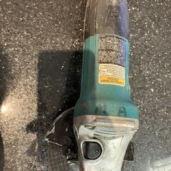 Makita Grinder #109406-1 MGC 