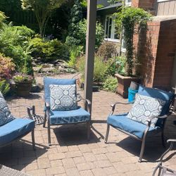  Complete set of 4 seat and back cushions with 4 chair pillows 