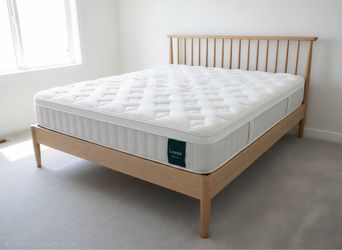 Leesa Sapira Chill King Mattress Retails for $3000