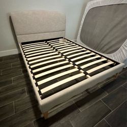 Queen bed