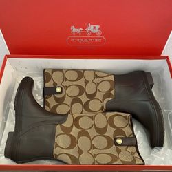 BRAND NEW COACH BOOTS!