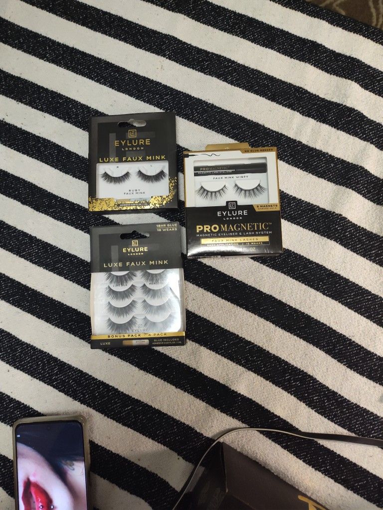Eylure Eyelashes