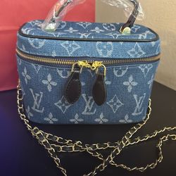 Cosmetic Tote