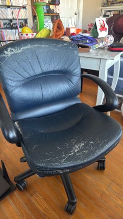 FREE CHAIR