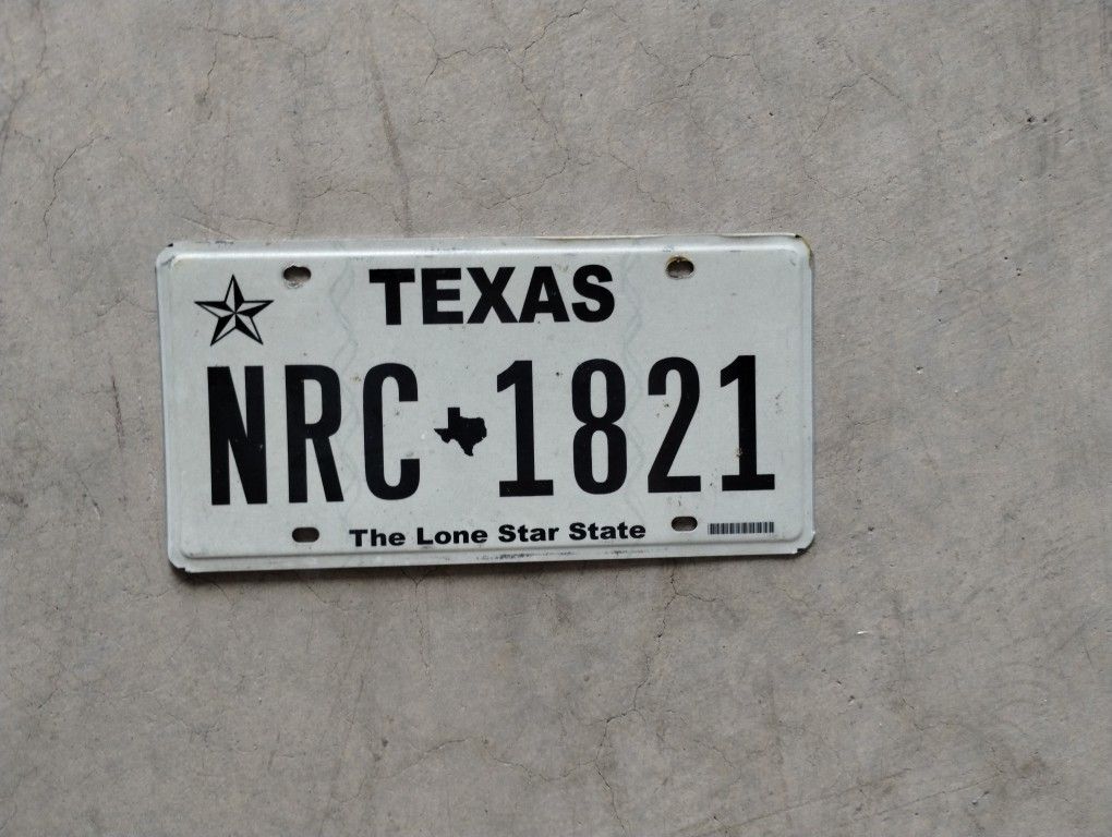 Bundle 3 Retired License Plates Texas Montana & WA