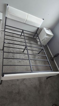 Full Size Modern Black Metal Bed Frame with White Upholstered Headboard & Footboard