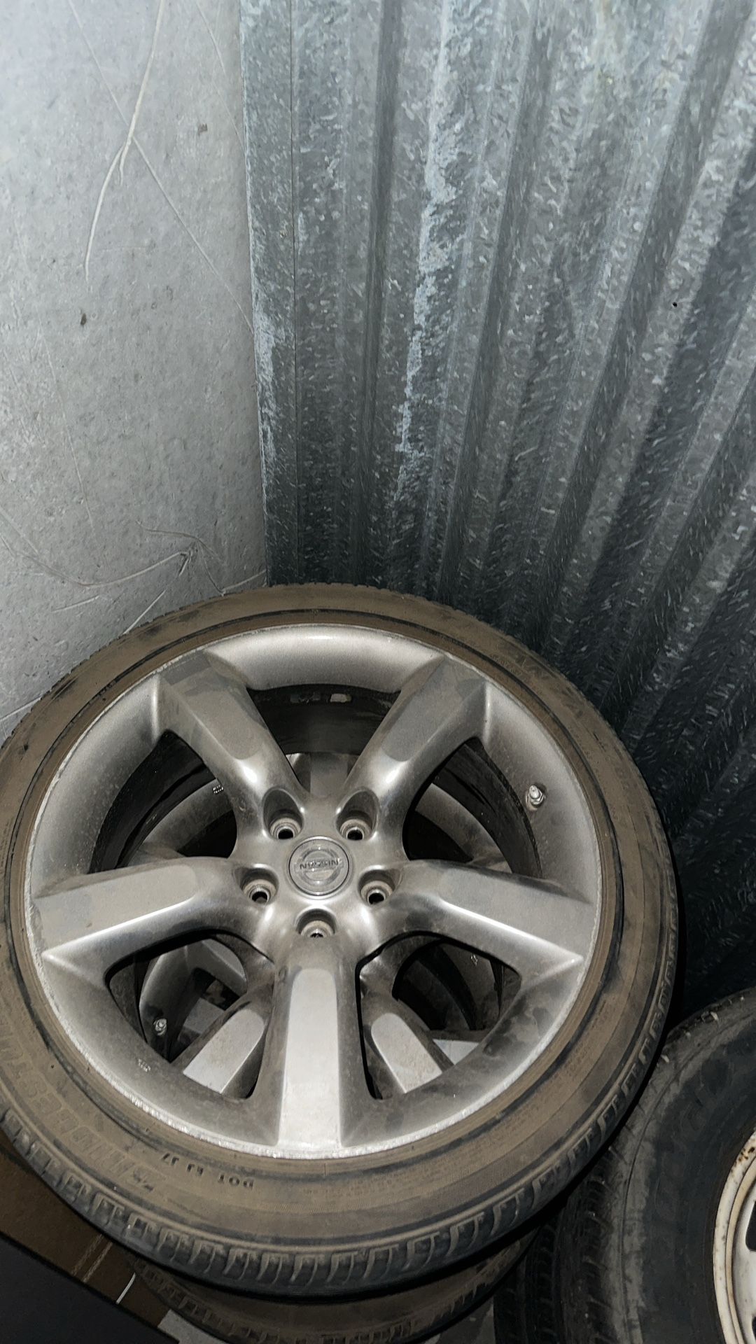 350z Anniversary Wheels 18 Oem Staggered Setup