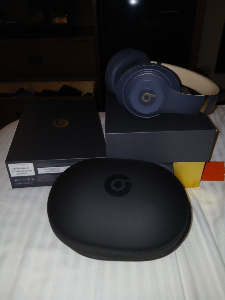 Beats By Dre Head Phones