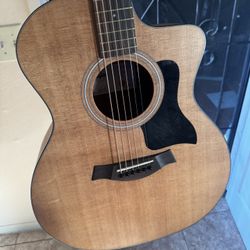 Taylor Guitar