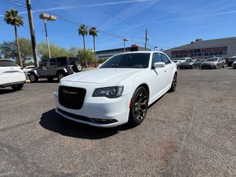 2018 Chrysler 300