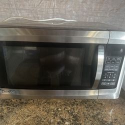 Magic Chef Microwave 