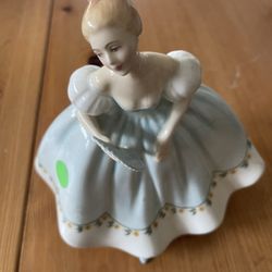 Doulton "First Dance" figurine