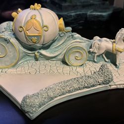 Disney Cinderella, Pumpkin Coach Carriage Goebel Display Base