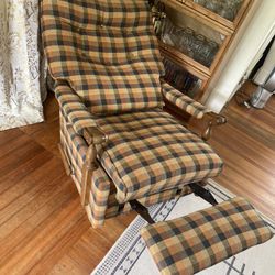 Amazing Vintage Recliner Armchair With Footrest