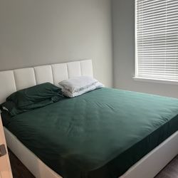 King size Bed And Mattress