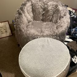 Big Joe chair and inflatable footstool