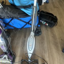 Steam mop shark