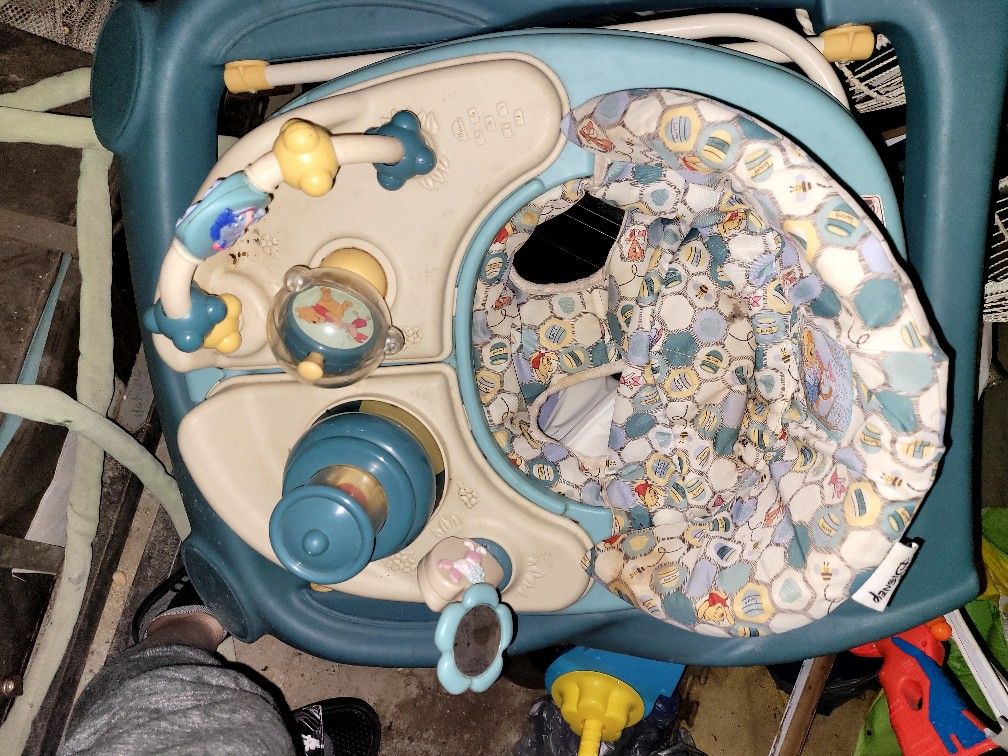 Baby Winnie The Pooh Walker