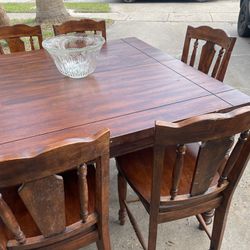Expandable Dining Table With Chairs For Sale ! 