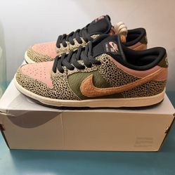 Nike SB Dunk Low Arts Rec