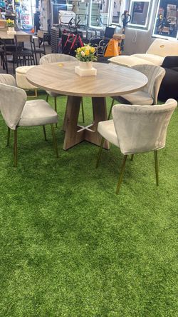 Modern 5-Piece Round Dining Set - Wood Dining Table with Pedestal Base + 4 Gray Velvet Chairs with Gold Legs