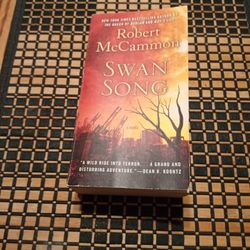 Swan Song By Robert Mccammon/ Paperback